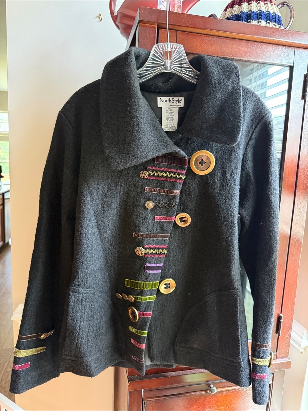 NorthStyle Black Wool-Blend Pea Coat with Multicolor Trim and Wooden Buttons